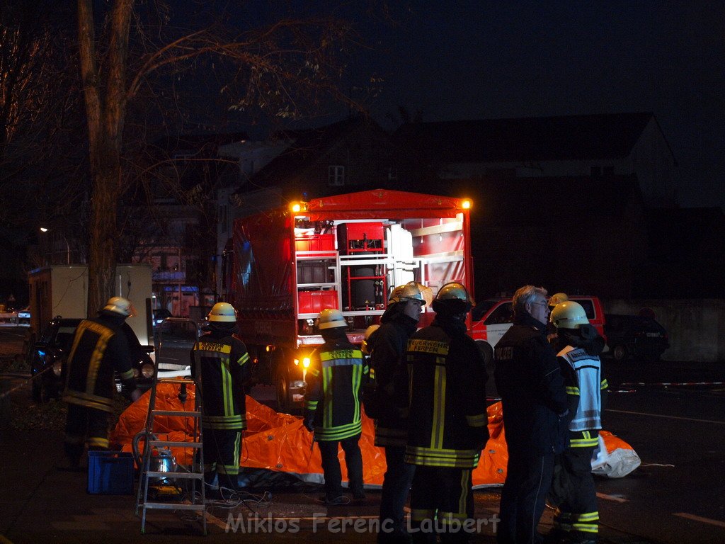 Hausexplosion Bruehl bei Koeln Pingsdorferstr P329.JPG